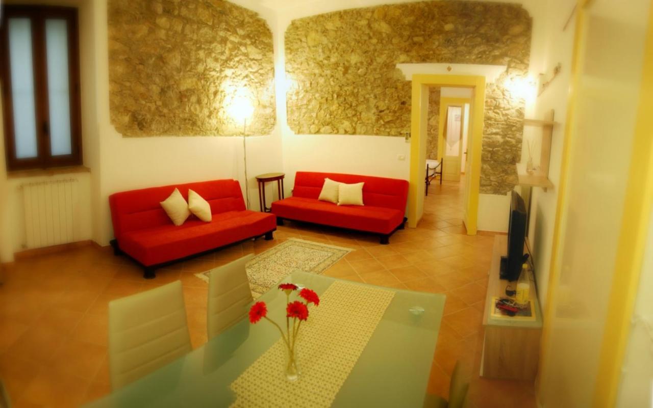 Incantevole E Storico Appartamento In Pieno Centro Taormine Extérieur photo